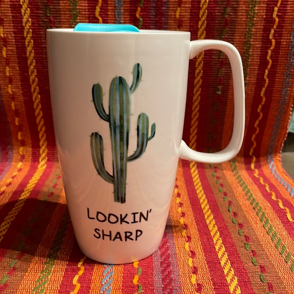 “Looking Sharp” cactus travel mug w/lid (16 oz)